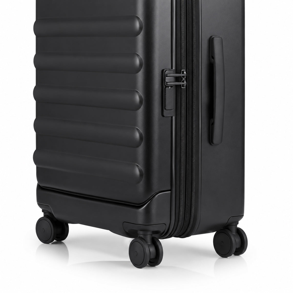 Belgrave Dual 66cm Suitcase
