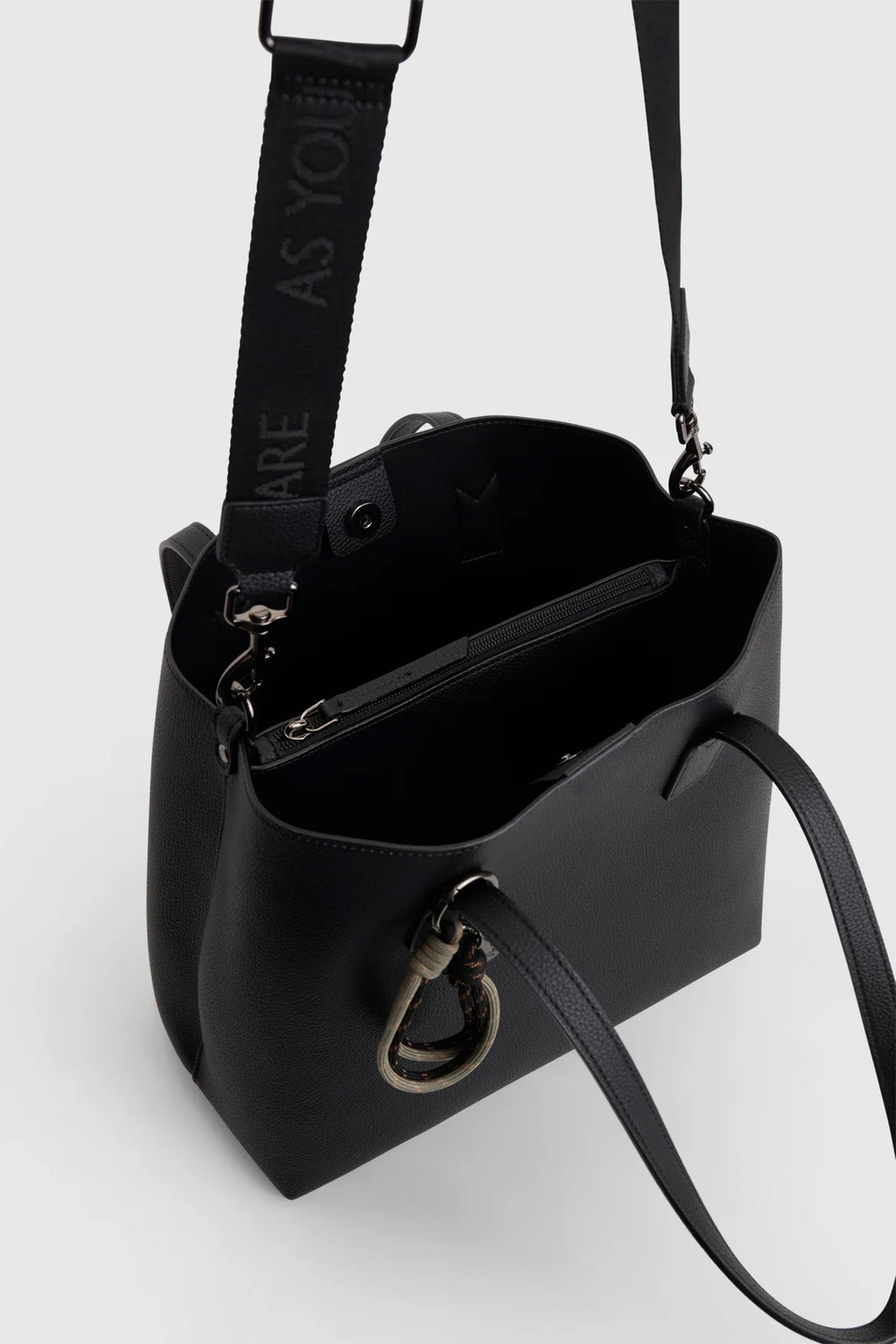 Sovelle Tote