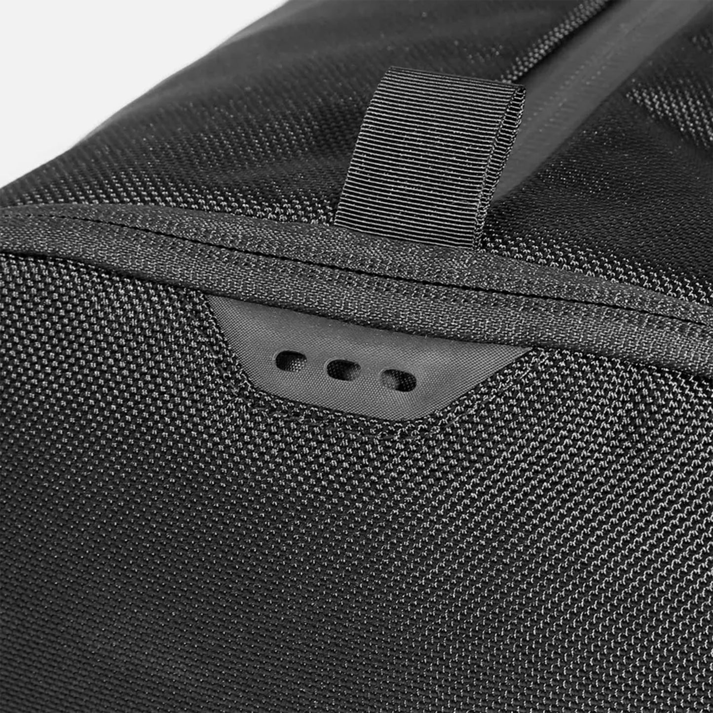 Senn Sling Bag