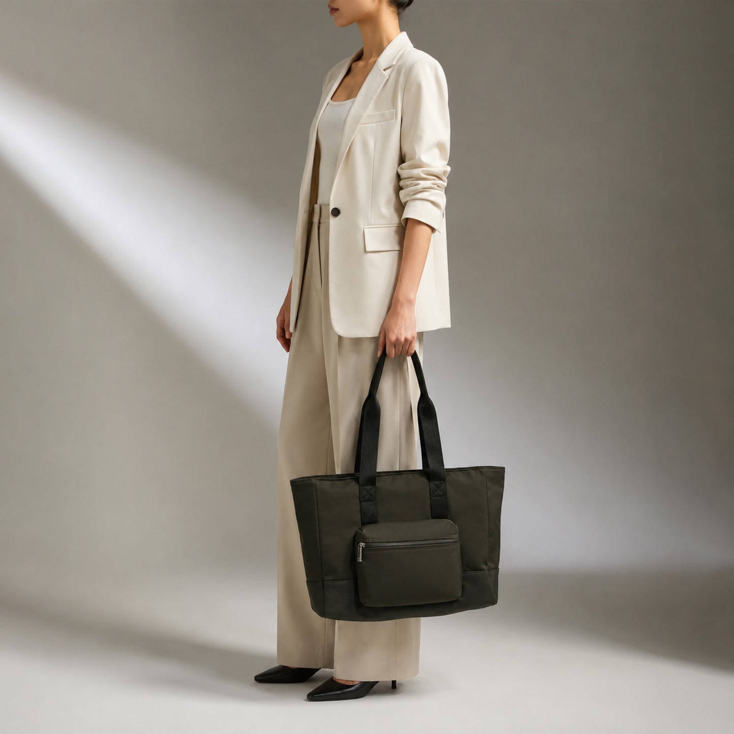 The Precinct Tote