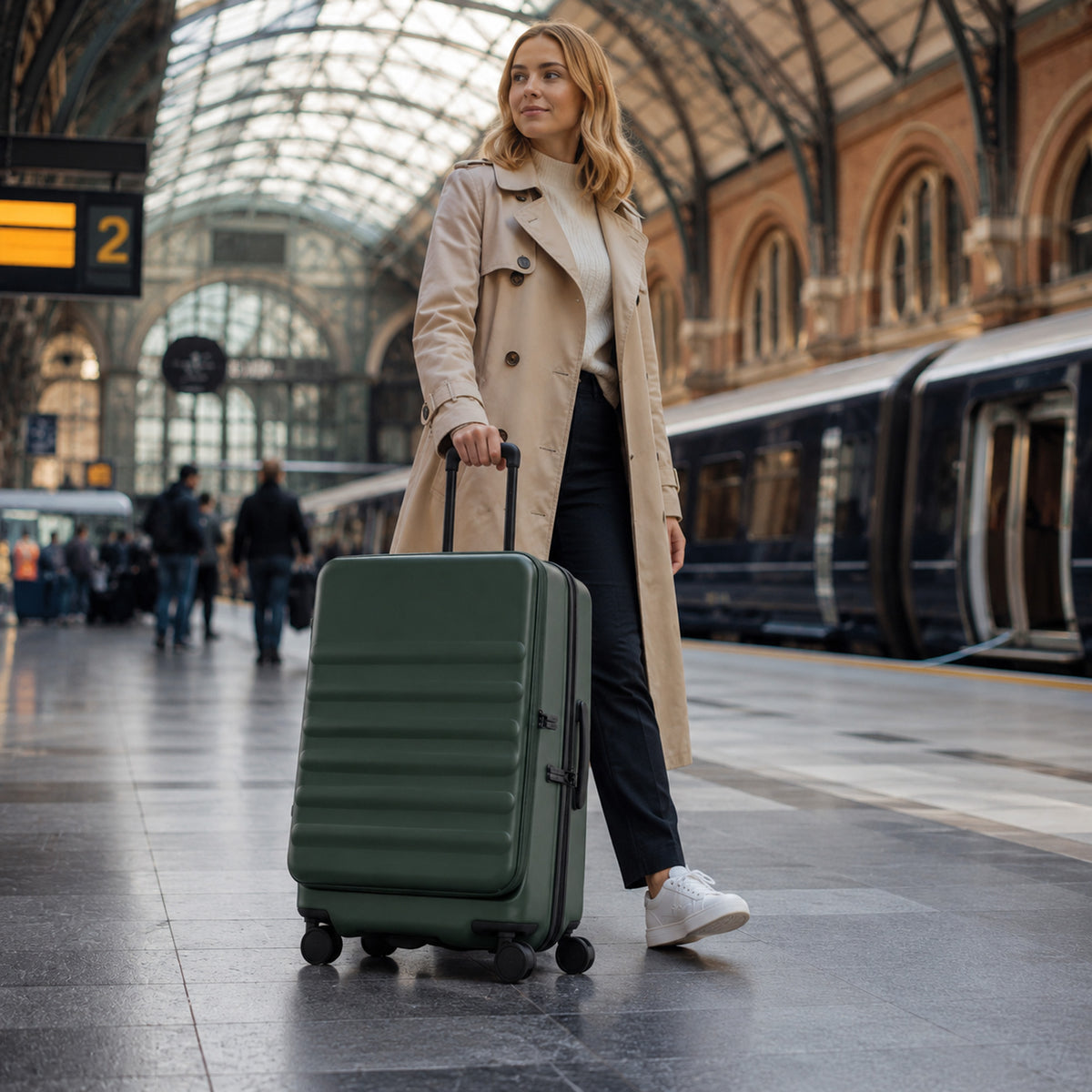 Belgrave Dual 66cm Suitcase