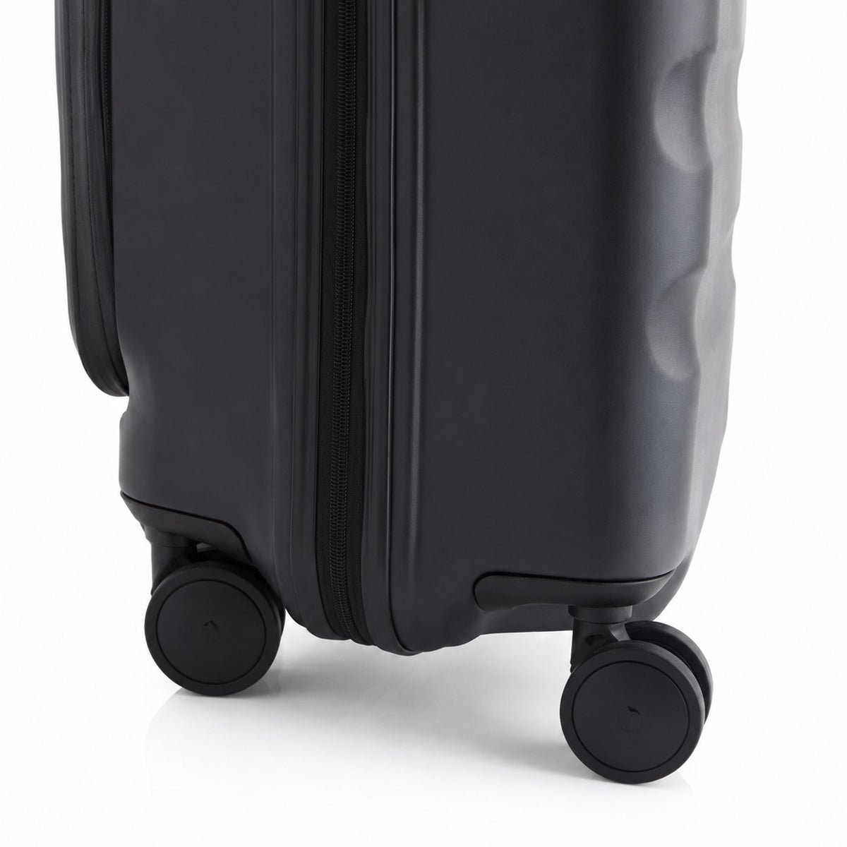 Belgrave Dual 66cm Suitcase