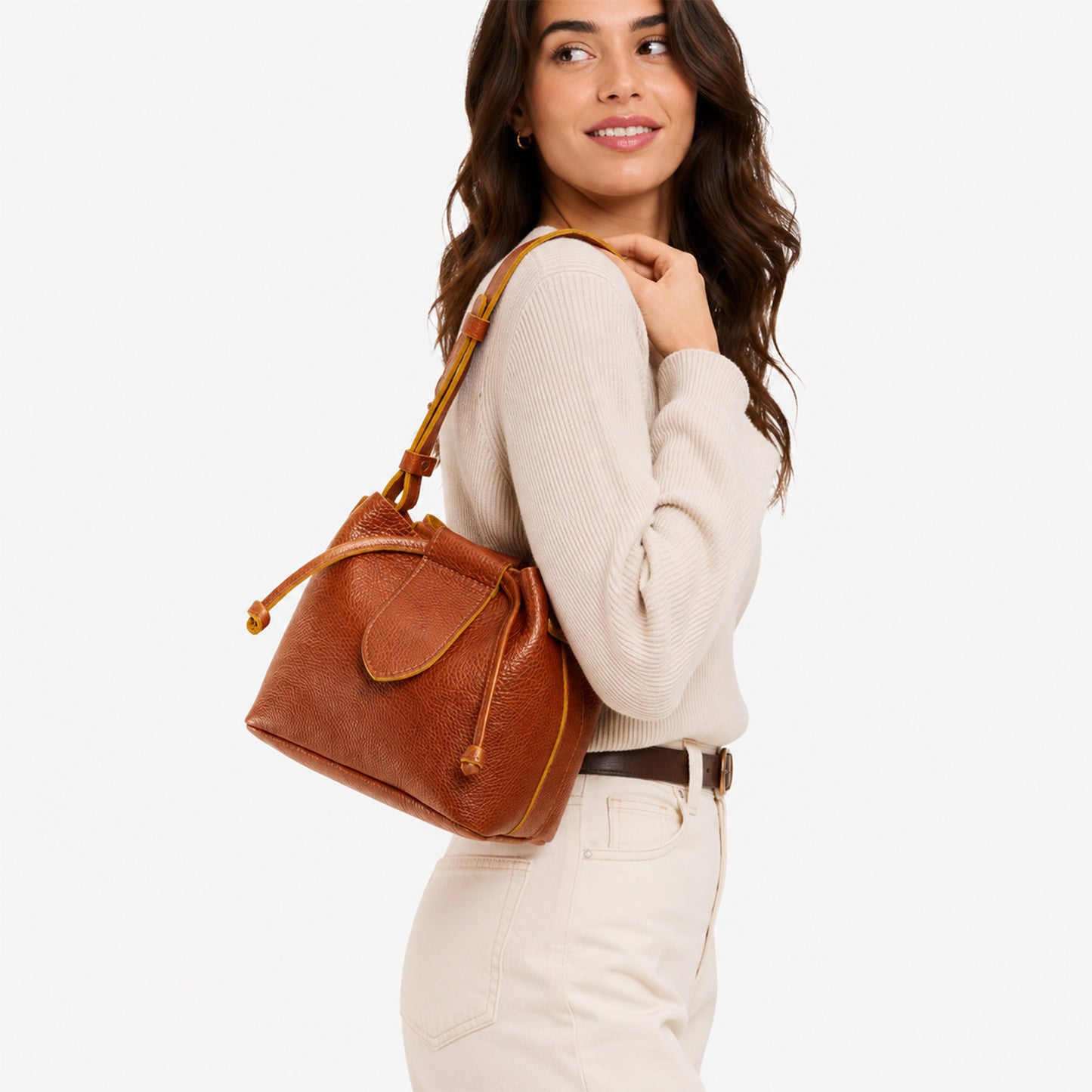Ondelle Bucket Bag